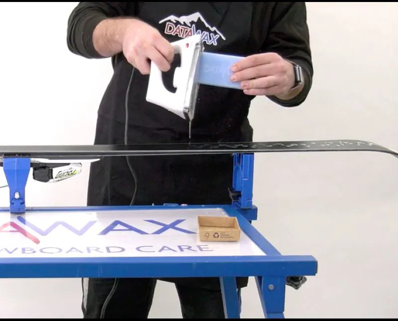 Datawax Butane Cold Temperature All-Mountain Ski and Snowboard Iron-on Wax -3